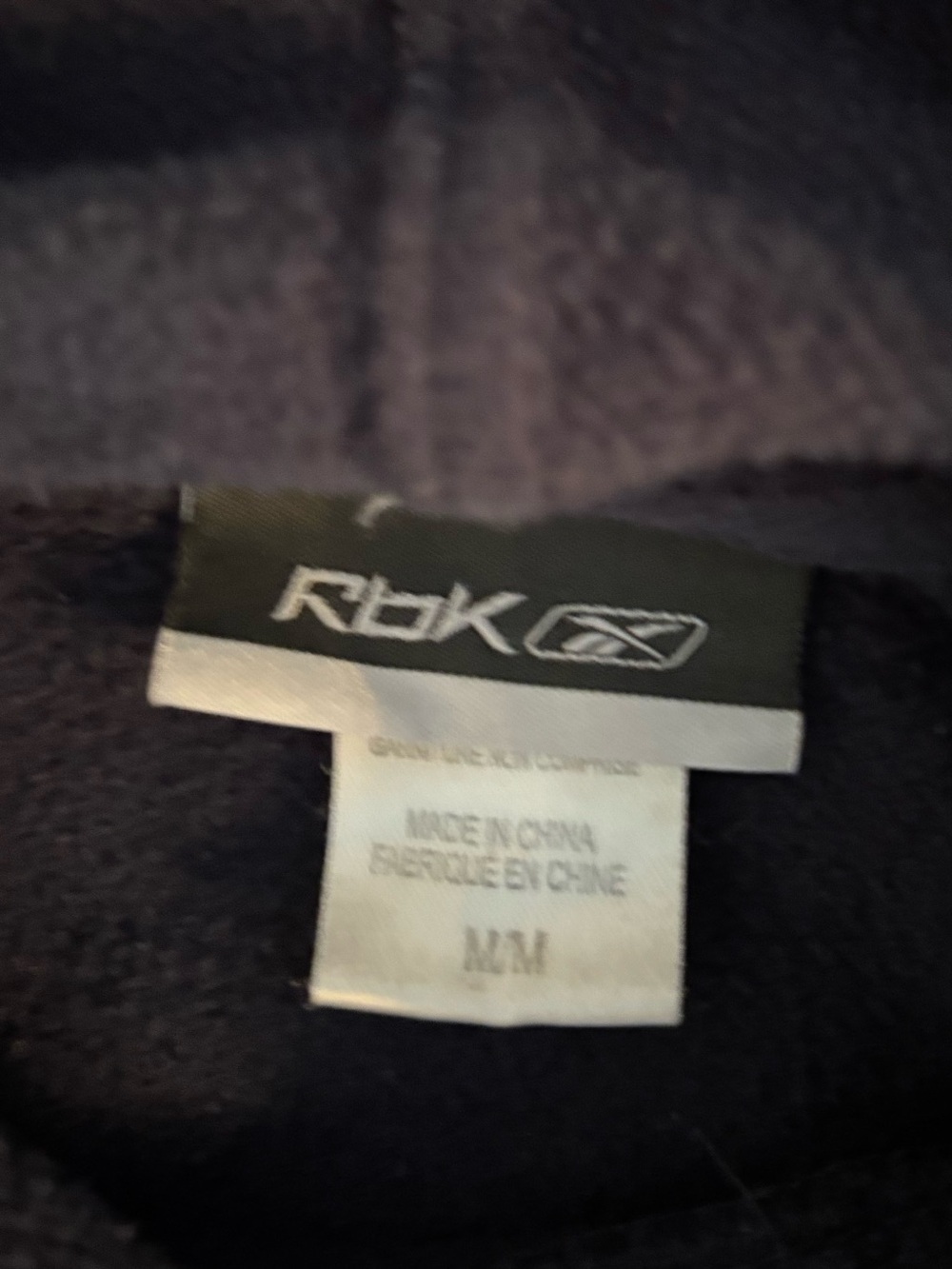 2000’s Reebok Navy Logo Hoodie - Picture 4 of 4
